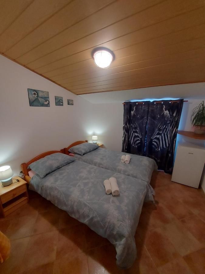 Bed and Breakfast Ranch Radin Бртонигла Экстерьер фото